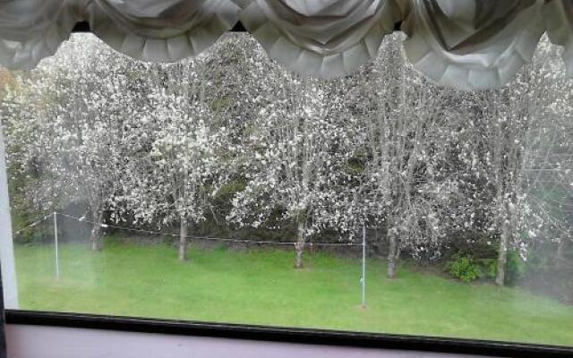 Whitestream House
