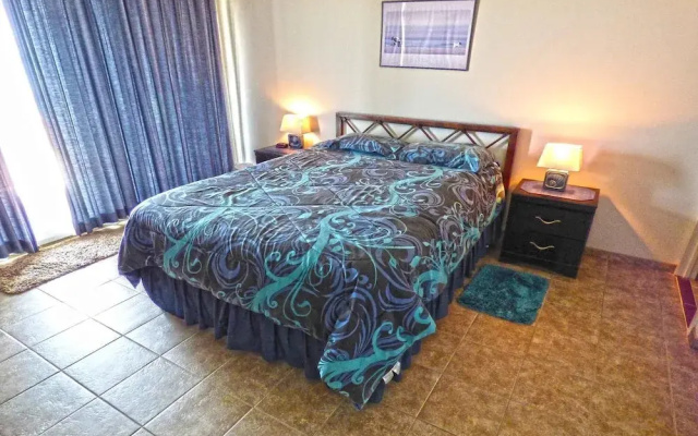 English Towers 506 2 Br condo by RedAwning