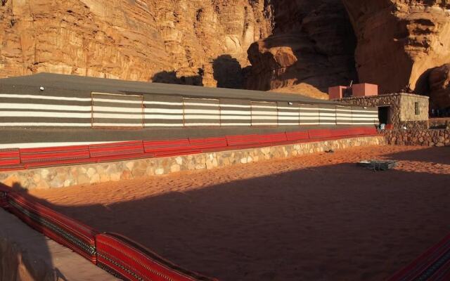 Wadi Rum Candles Camp