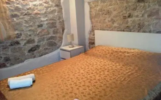 Rooms Grof