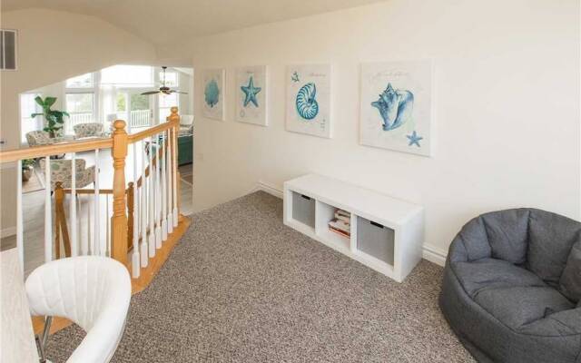Coastal View VIII - 8 Br Home