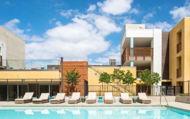 Runway Apartment A105