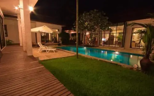 Pattaya Pool Villa