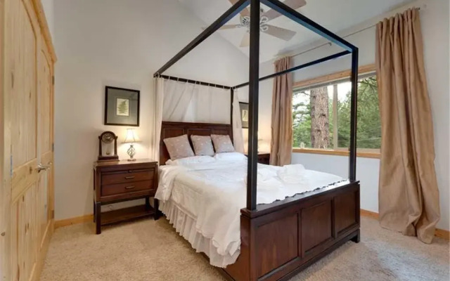 Lodgepole Pine Chalet by RedAwning