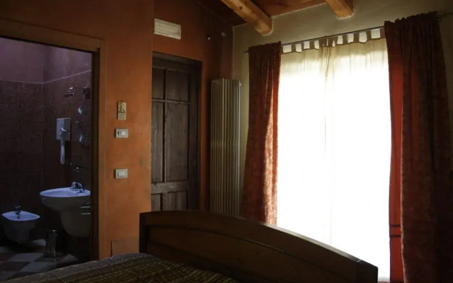 Casaforte Alba In Langa