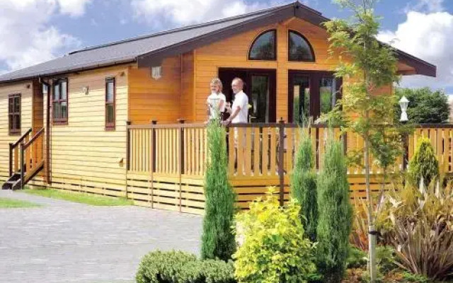 Hollybrook Lodges