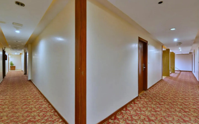 Hotel Grand Imperia