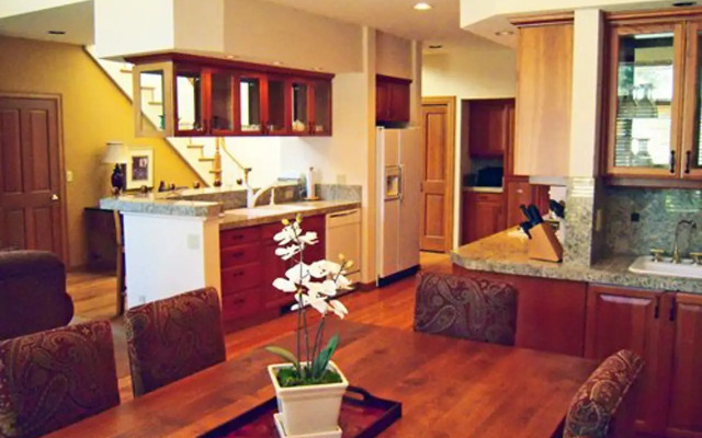 Stoneridge Townhomes