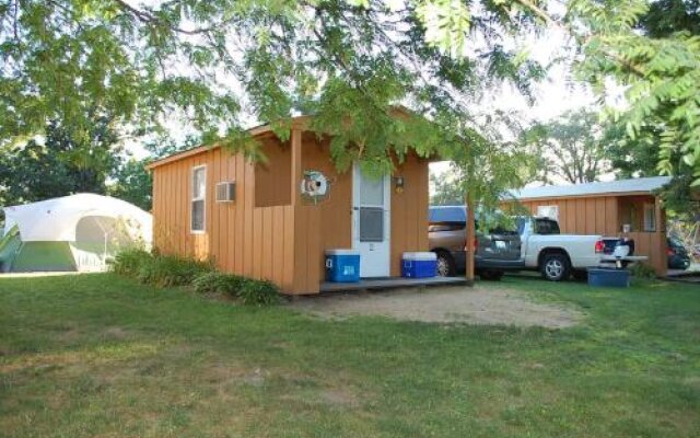 O'Connell's RV Campground Studio Cabin 1