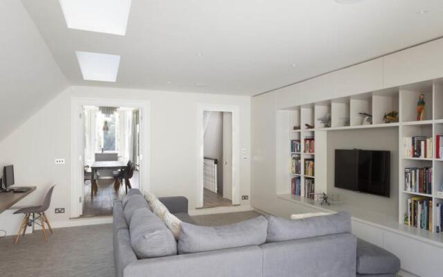 Veeve Townhouse West London