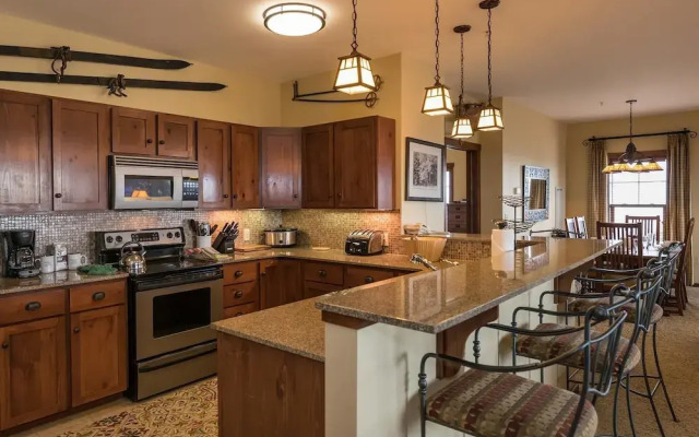 6br: Soaring Eagle 204