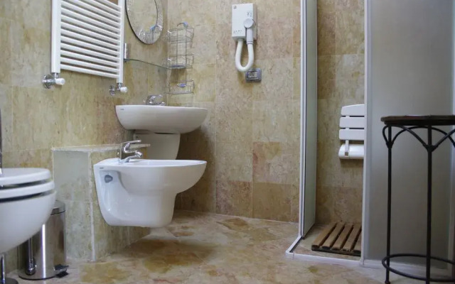 Casaforte Alba In Langa