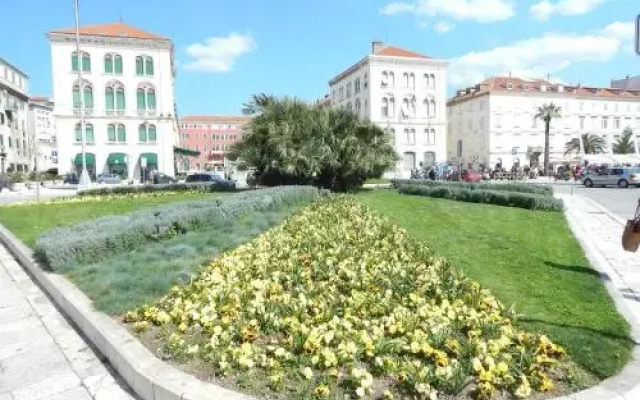City Center Apartments