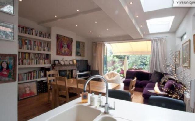 Veeve Stunning 4 Bed Family Home In Chiswick Walk To River Thames