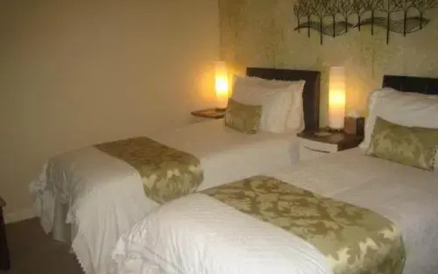 Lamorna Lodge