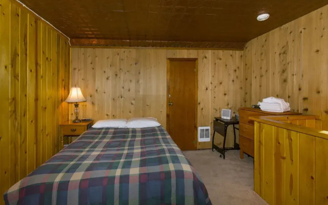 Larch Cabin