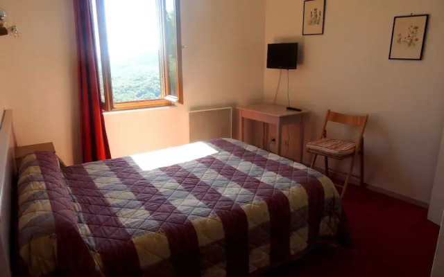 Logis L'Hostellerie De La Vallee