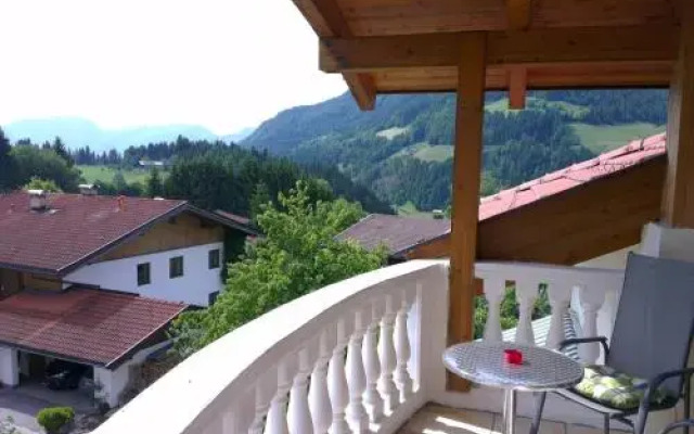 Haus Schrettl Hintergrünholz