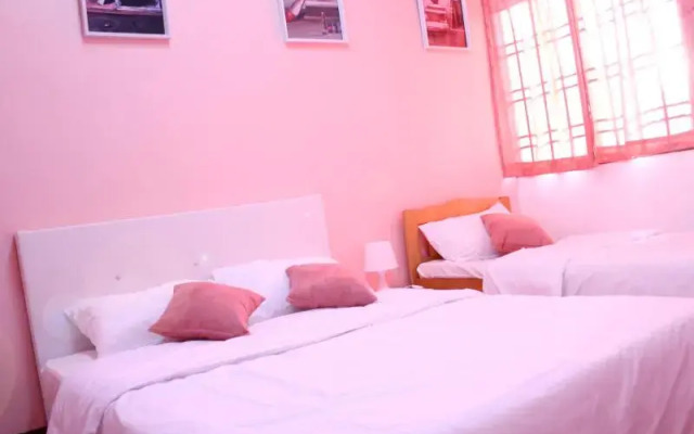 Southtree Romantic Holiday House