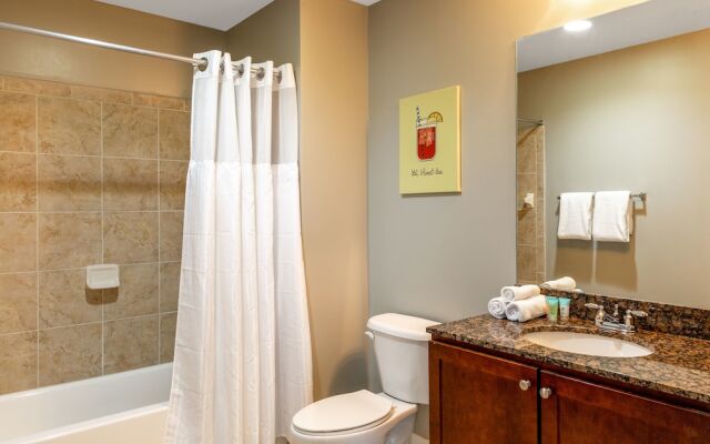 Stay Alfred at Dwell ATL