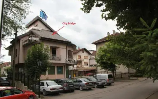 City Bridge Guest House