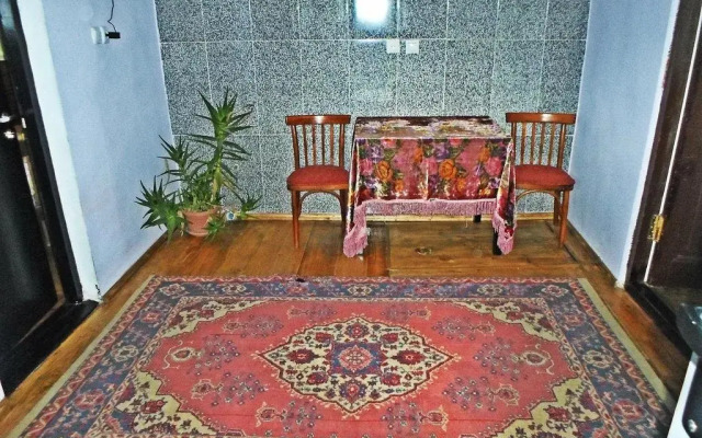 Oma Guest House