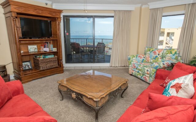 Inlet Reef 616 2 Bedroom Condo by RedAwning