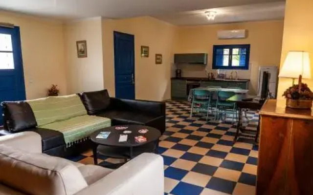 Theo's house in Chora!