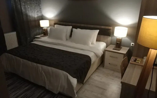Staron Otel
