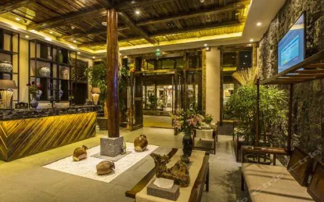 Lichengbieyuan No.9 Courtyard (Lijiang Ancient City Snow Mountain View Shop)