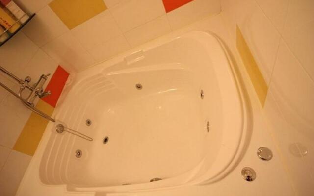 Jongno Abueson Hotel