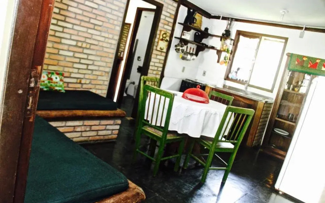 Vila de Zimbros Casa 01
