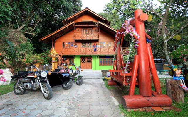 Baansuan Tayida Resort  Homestay