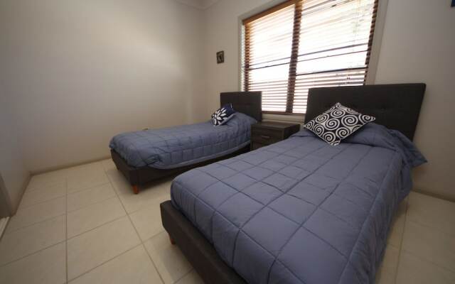 Nautilus at Hat Head