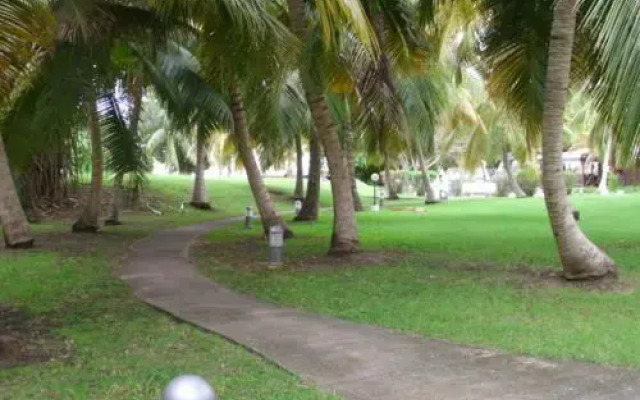 STUDIO LES PIEDANLO Plage Piscine