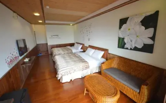 Guanhu Siji Minsu B&B