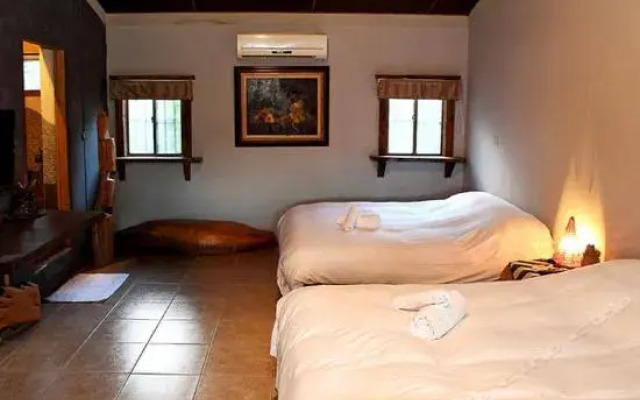 Love to Longguomai B&B