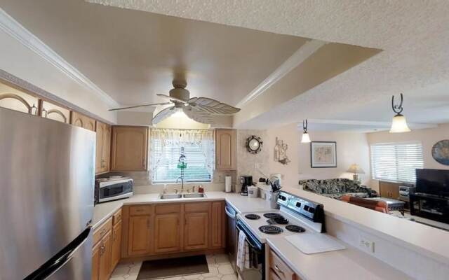 Oceans 136 - 3 Br Condo