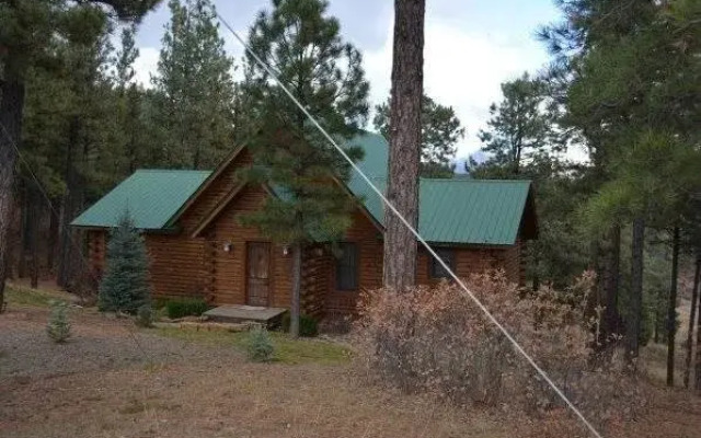 Maverick Hideaway By Redawning
