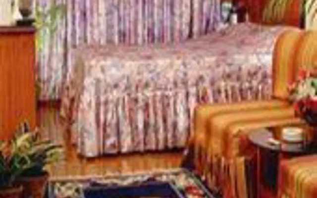 Summit Oriental Boutique Hotel