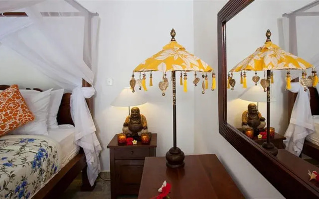 Golden Buddha Cottages