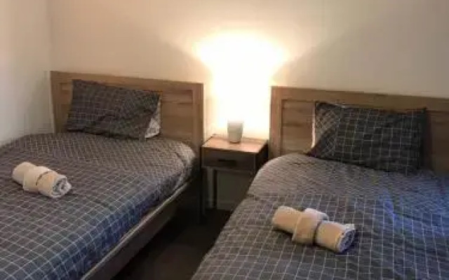 Liverpool New Apt 2BR and 2Bath