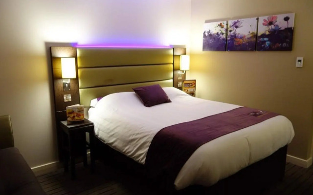 Premier Inn Stourbridge Town Centre