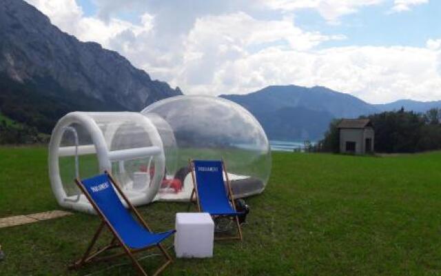 Bubble Tent Hotel
