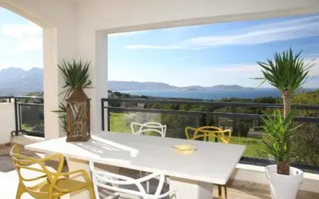 Villa Hote Lux