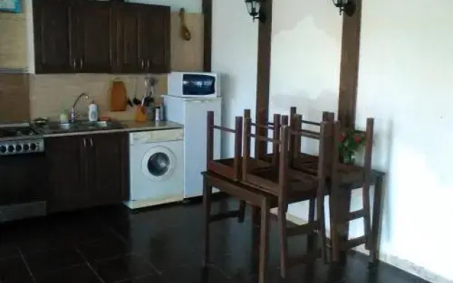 Dubrava Guest House