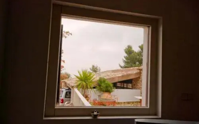 La Casa Escondida
