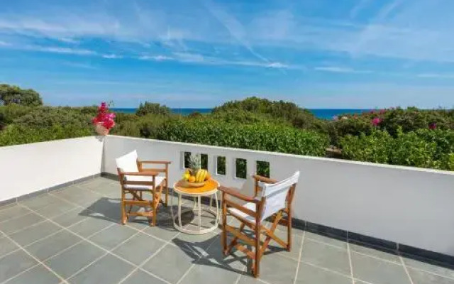 Villa Akti