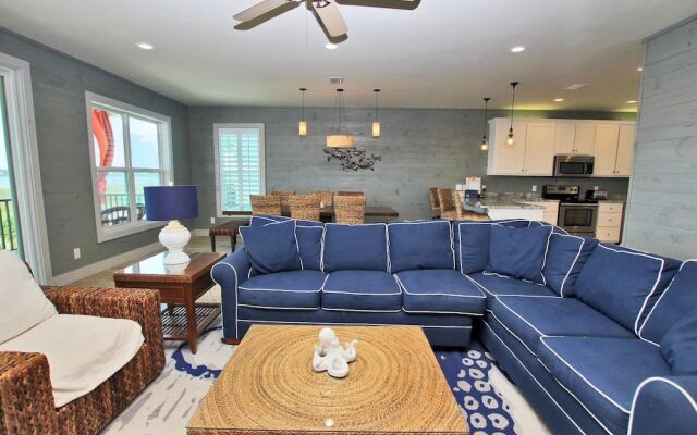 Turtle Tracks - 4 Br home