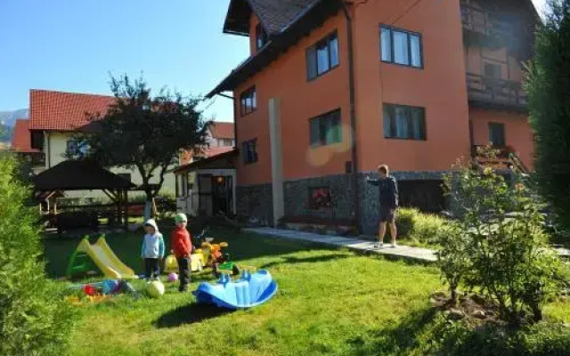 Pensiunea Esenzza